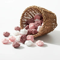 Perle en silicone forme fleur rose pour attache tétine pour confectionné des attaches tétines .