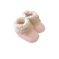 chaussons bebe en laine avec fourrure moumoute rose 