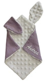 doudou plat lapin de couleur mauve en gaz de coton et mink yblanc 