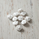 perle en silicone fleur blanche pour confection attache tétine 